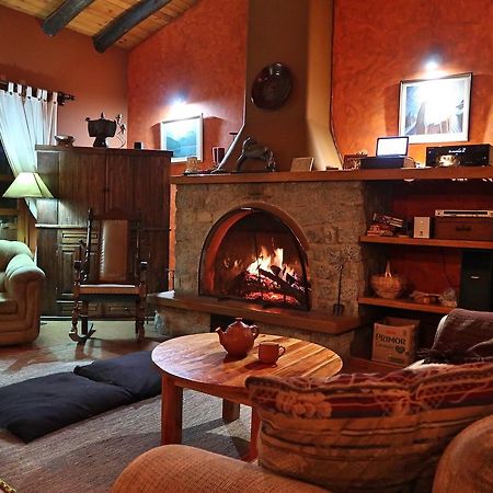 The Lazy Dog Inn A Mountain Lodge ワラス エクステリア 写真