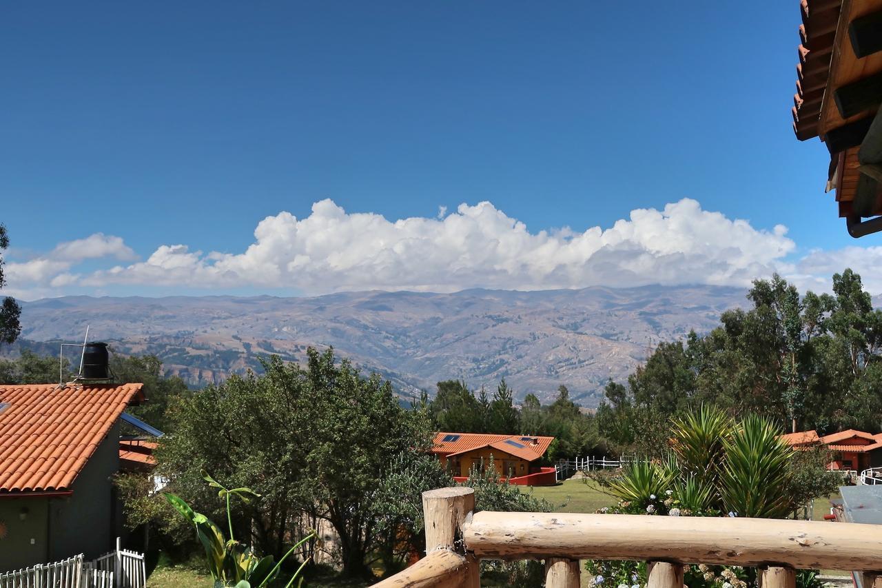 The Lazy Dog Inn A Mountain Lodge ワラス エクステリア 写真