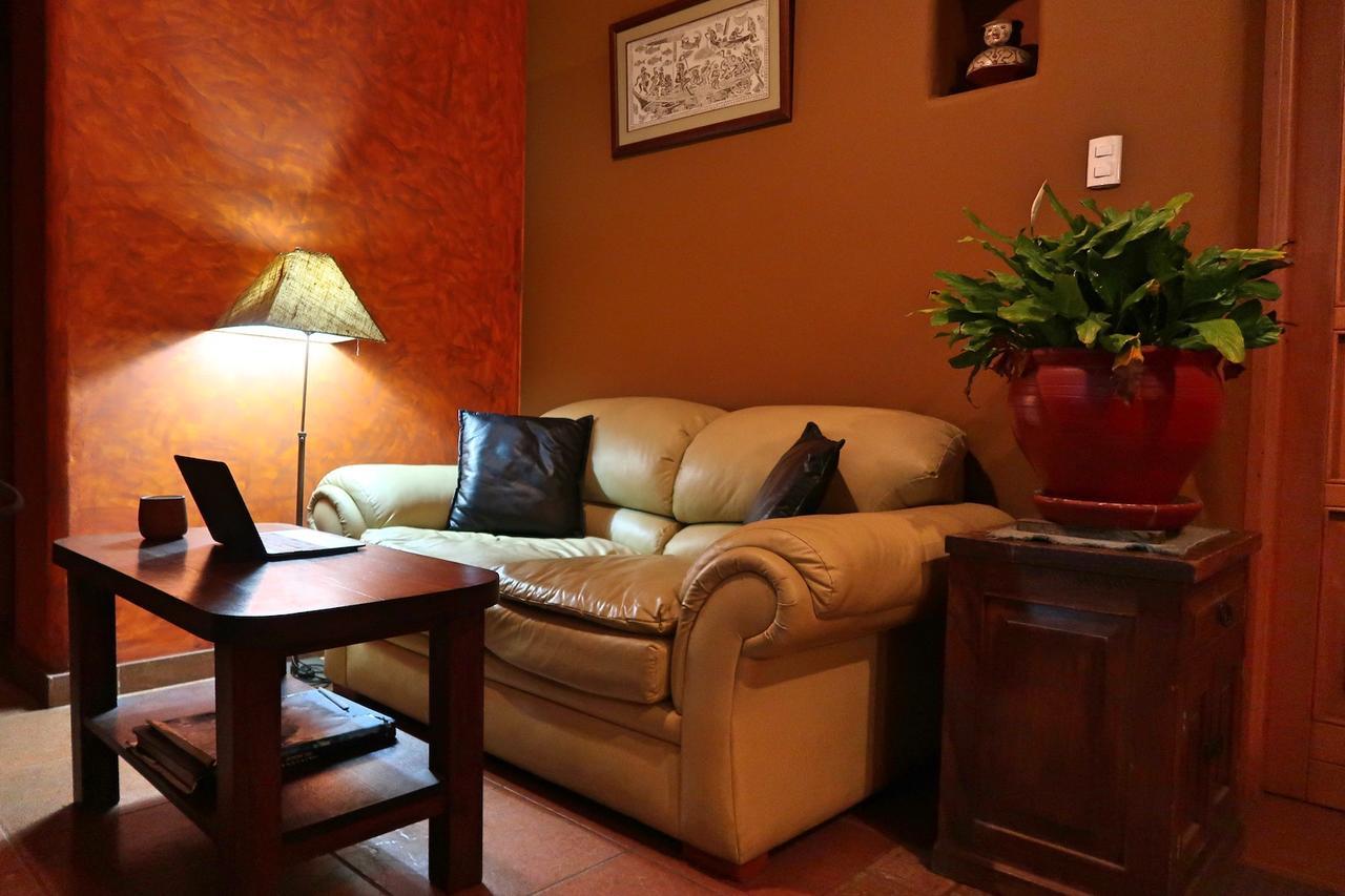 The Lazy Dog Inn A Mountain Lodge ワラス エクステリア 写真